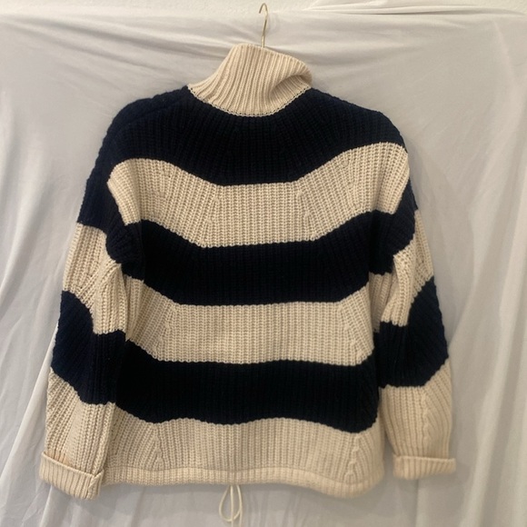 J. CREW Kangaroo Pocket Turtleneck Sweater blue and white stripe cable Xs - Picture 8 of 8